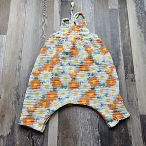 Angel Dear Muslin Tie-Back Romper 6-12 months Daisy Floral White Orange